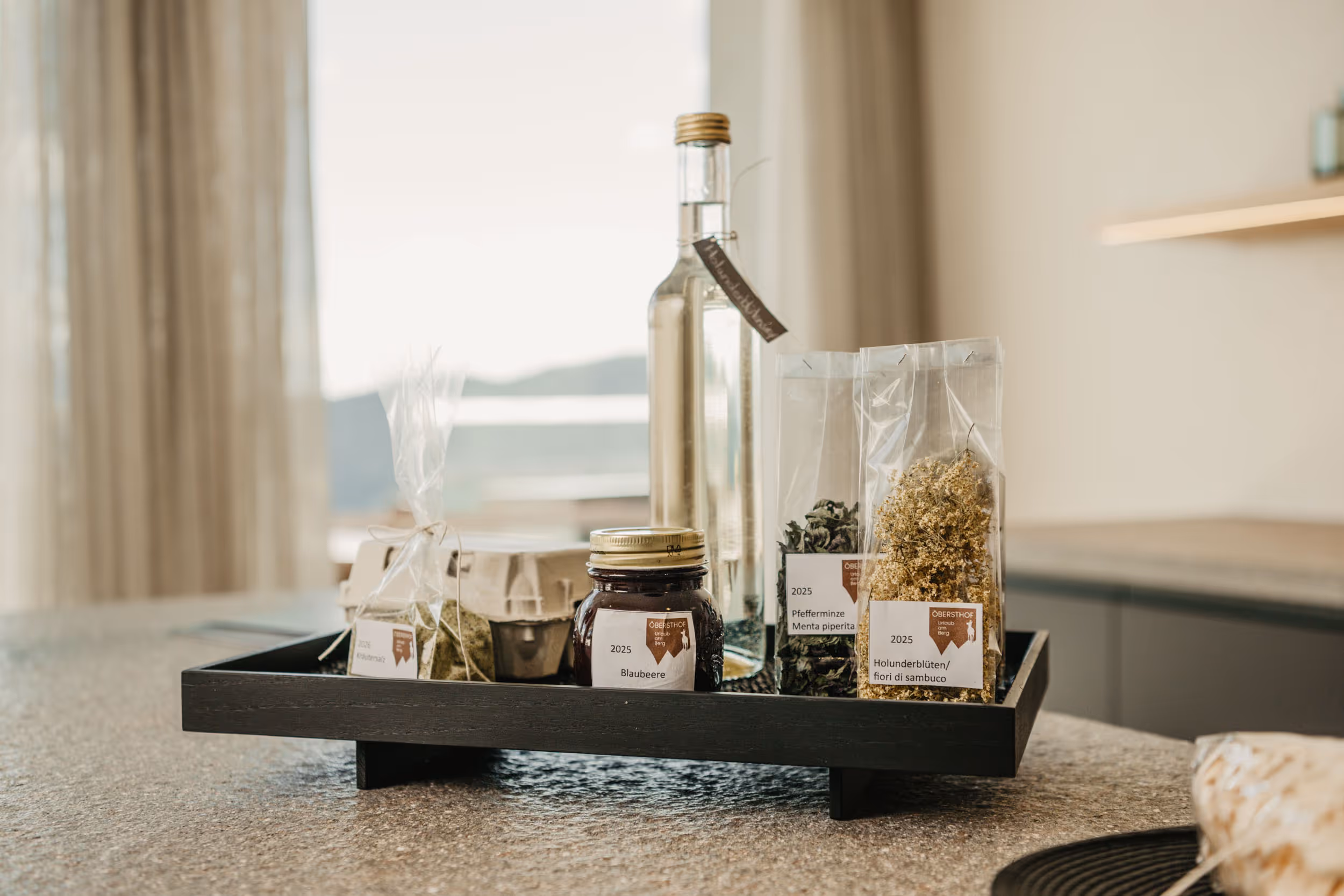 Amenities Gallery - Hotel Webflow Template